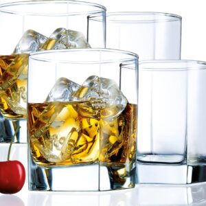Set of four glasses